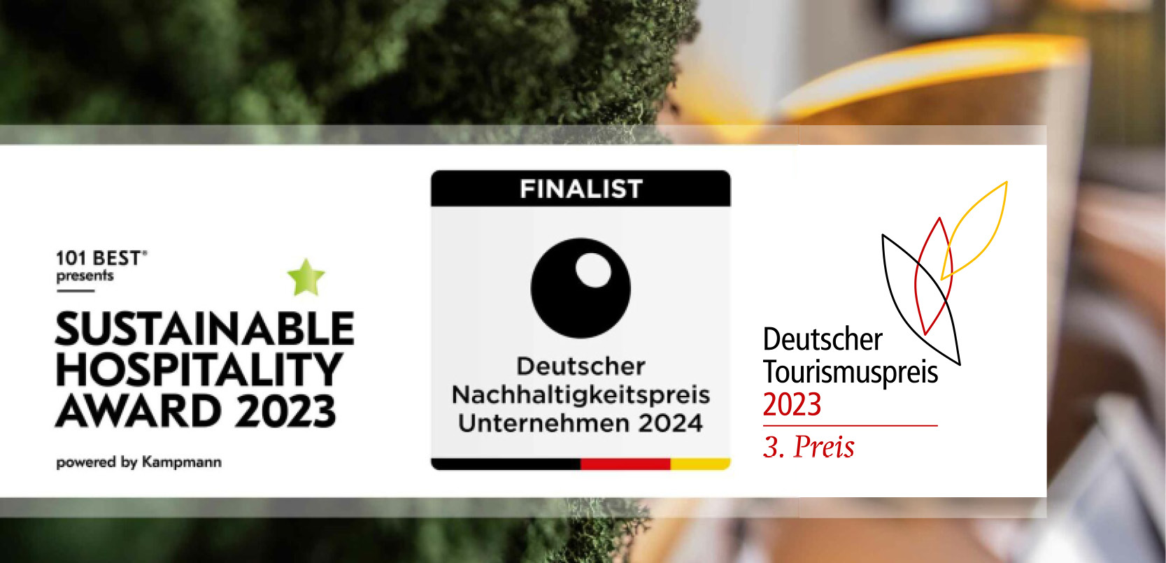schwarzwald-panorama-circular-living-finalists Übersicht von Auszeichnungen: Sustainable Hospitality Award 2023, Finalist beim Deutschen Nachhaltigkeitspreis 2024 sowie 3. Platz beim Deutschen Tourismuspreis 2023.